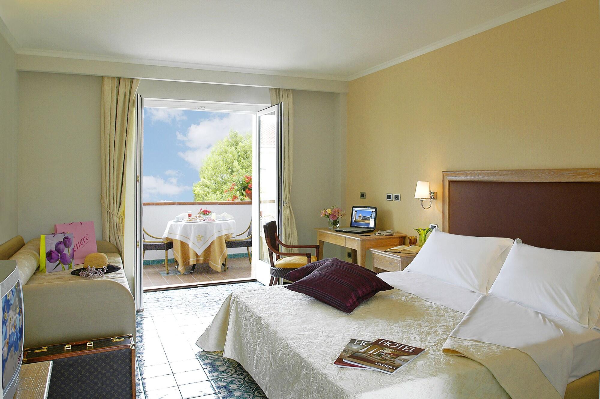 Oleandri Resort Paestum Exterior photo